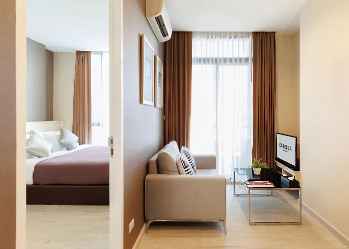 Hotel Estella Ekkamai